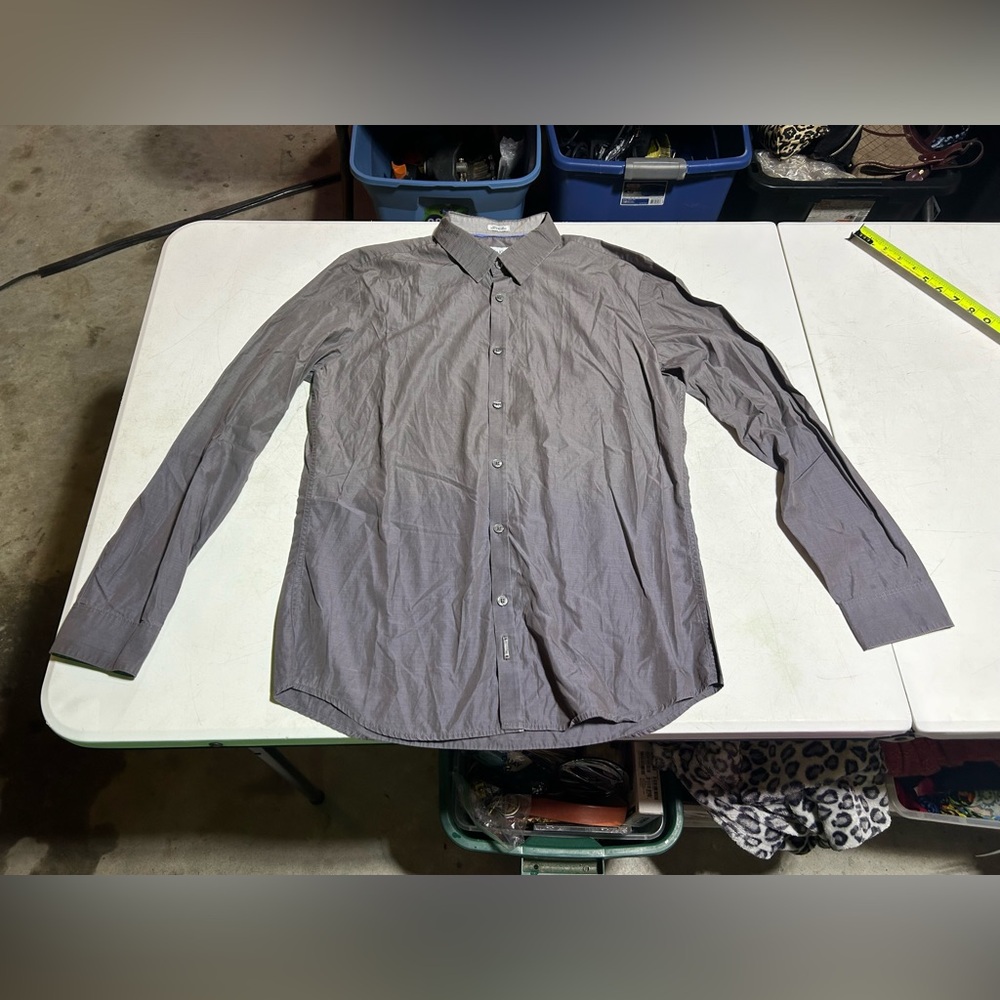 Calvin Klein Premium Dress Shirt Men's Medium Long Sleeve Button Down Gray